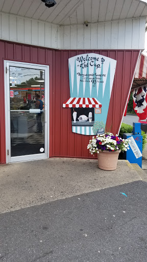 Ice Cream Shop «Bethlehem Dairy Store», reviews and photos, 1430 Linden St, Bethlehem, PA 18018, USA