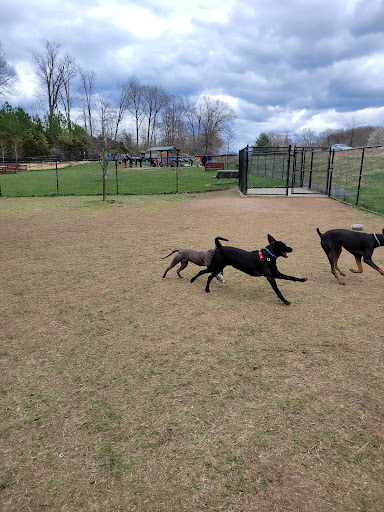 Dog Park «Worthington Off Leash Dog Park», reviews and photos, 8170 Hillsborough Rd, Ellicott City, MD 21043, USA