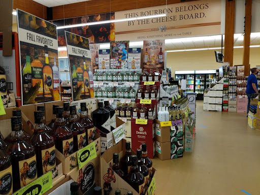 State Liquor Store «NH Liquor & Wine Outlet», reviews and photos, 500 Woodbury Ave, Portsmouth, NH 03801, USA
