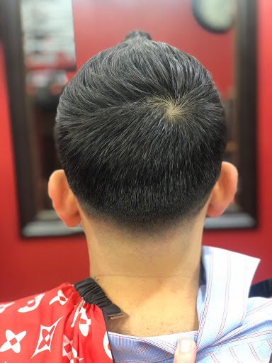 Barber Shop «The Barber Shop», reviews and photos, 70-23 Austin St, Forest Hills, NY 11375, USA