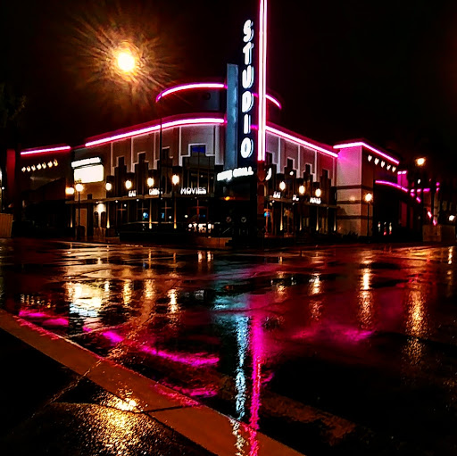 Movie Theater «Downey Cinema 10», reviews and photos, 8200 3rd St, Downey, CA 90241, USA