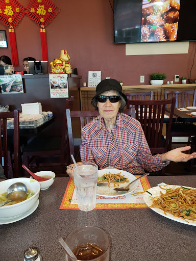 Shopping Mall «Promenade Shopping Center», reviews and photos, 7485 Rush River Dr, Sacramento, CA 95831, USA