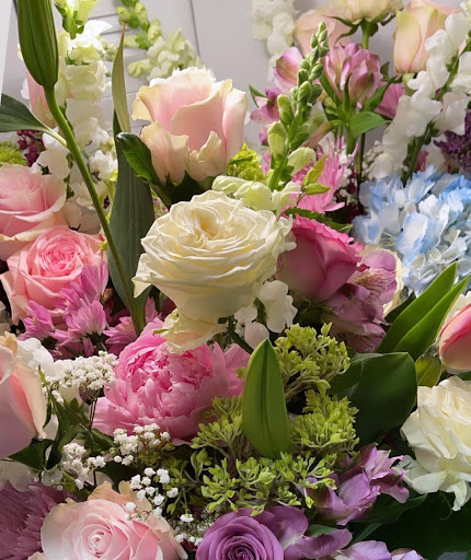 Florist «Flower Girl», reviews and photos, 16 W Springtown Rd, Long Valley, NJ 07853, USA