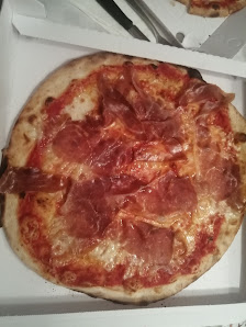 Pizzeria Pepper Di Querzoli Giuseppe Via Guercino, 59A, 41034 Finale Emilia MO, Italia