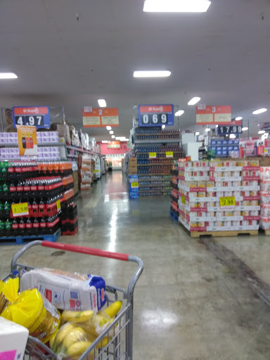 Grocery Store «El Super», reviews and photos, 9710 Woodman Ave, Pacoima, CA 91331, USA