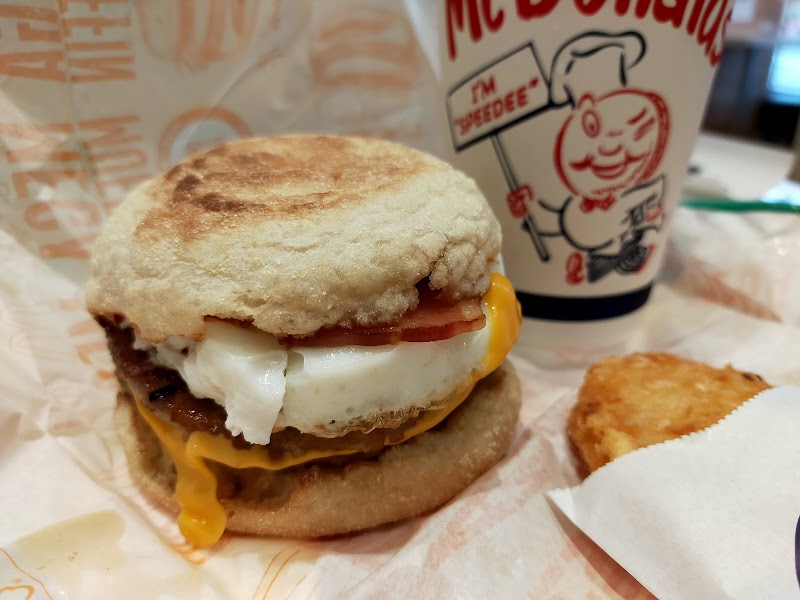 マクドナルド 妻田店