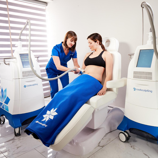 Plastic Surgeon «Hall Plastic Surgery & Rejuvenation Center, Dr. Jeffrey Hall», reviews and photos, 300 Beardsley Ln #101, Austin, TX 78746, USA