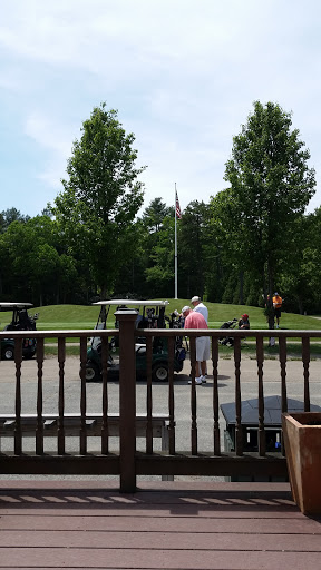 Golf Course «Pinecrest Golf Course», reviews and photos, 25 Pinehurst Dr, Richmond, RI 02812, USA