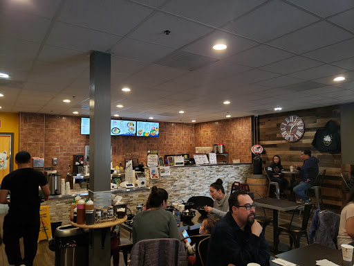 Shopping Mall «Westlake Plaza Shopping Center», reviews and photos, 1260 Lake Blvd, Davis, CA 95616, USA