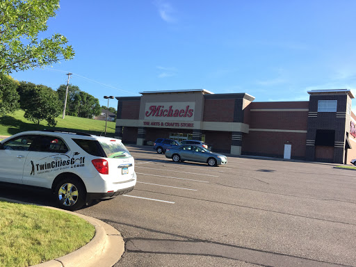 Craft Store «Michaels», reviews and photos, 8565 Columbine Rd, Eden Prairie, MN 55344, USA