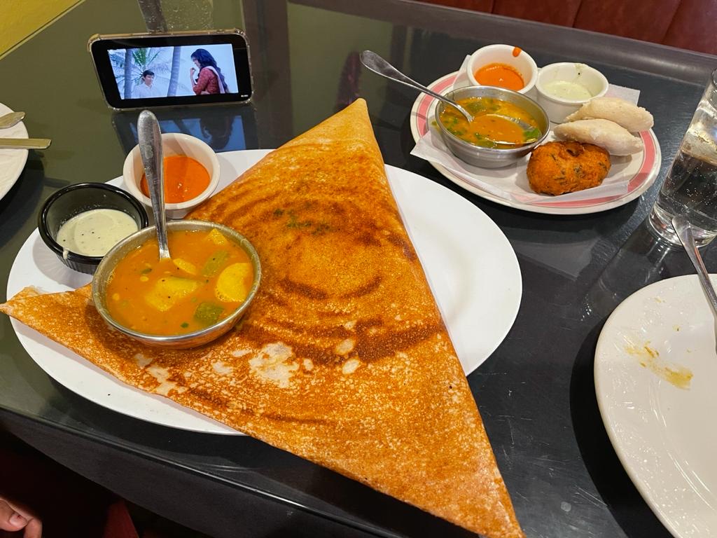 Curry Bliss - Indian Restaurant & Banquet