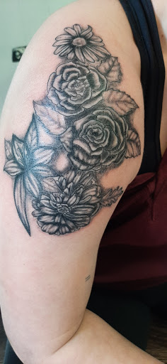 Tattoo Shop «Axonic Inkworks Custom Tattoo Studio», reviews and photos, 79 Duke St, Northumberland, PA 17857, USA