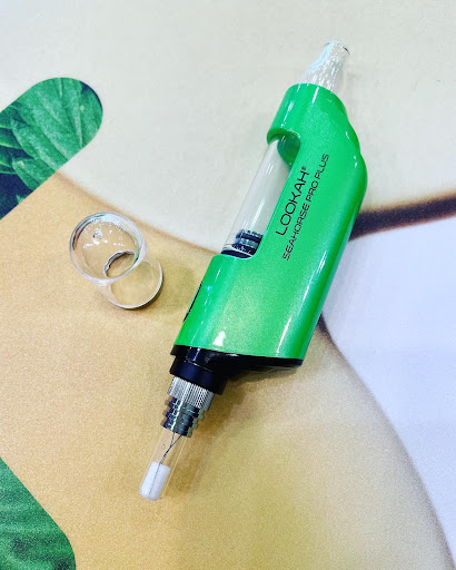 Tobacco Shop «Funky Bean Smoke Shop», reviews and photos, 1163 N Farnsworth Ave, Aurora, IL 60505, USA