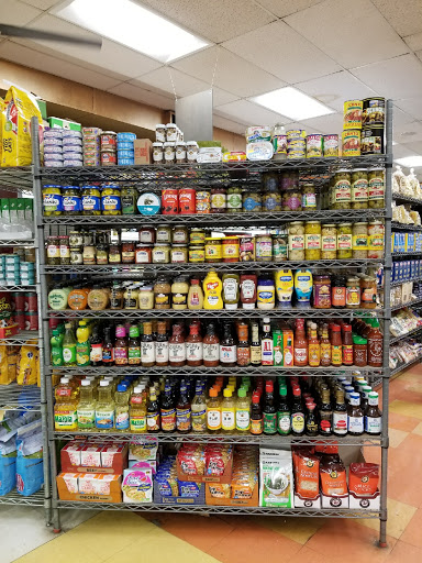 Grocery Store «P&M Orange Street Market», reviews and photos, 721 Orange St, New Haven, CT 06511, USA