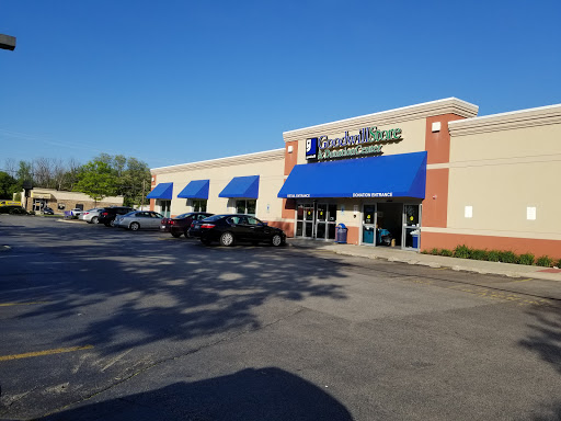 Goodwill Store & Donation Center, 1551 N Dryden Ave, Arlington Heights, IL 60004, Thrift Store