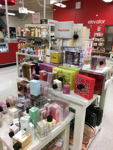 Department Store «T.J. Maxx», reviews and photos, 604 SW Washington St, Portland, OR 97204, USA