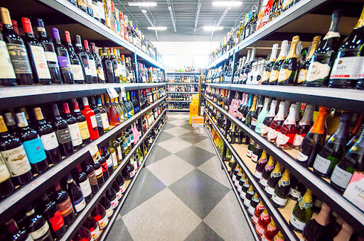 Liquor Store «Shoregate Beverage & Liquor», reviews and photos, 30498 Lakeshore Blvd, Willowick, OH 44095, USA