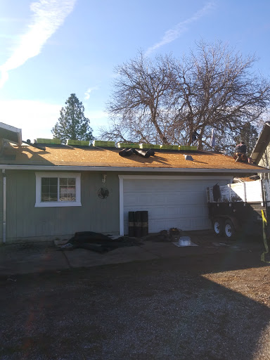 Hinkle Roofing & Construction Inc in Gerber, California