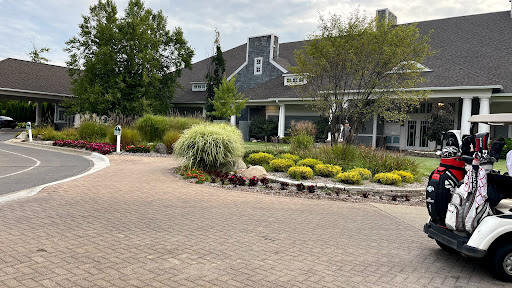 Golf Club «Twin Lakes Golf & Swim Club», reviews and photos, 455 Twin Lakes Dr, Oakland Charter Township, MI 48363, USA