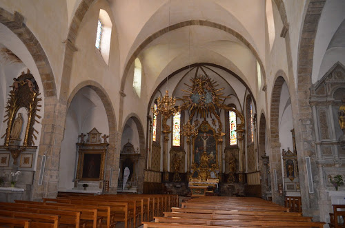 attractions Église Saint-Geniez St Geniez d'Olt et d'Aubrac