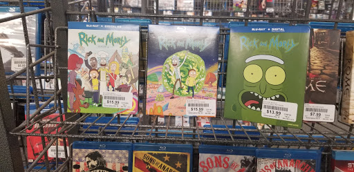 Electronics Store «Mega Media Xchange», reviews and photos, 1709 N Farwell Ave, Milwaukee, WI 53202, USA