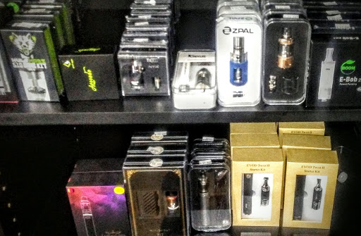 Tobacco Shop «Blue Moon Smoke Shop», reviews and photos, 470 Commonwealth Avenue, Boston, MA 02215, USA