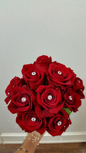 Florist «Myers Florist/Emerald Gardens Flowers», reviews and photos, 2906 Hillsborough Rd, Durham, NC 27705, USA