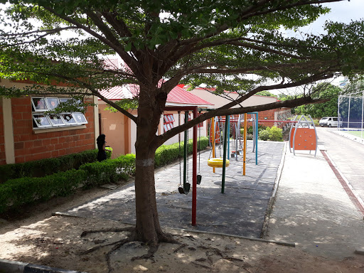 Beehive School, L.J. Dosumu St, Agidingbi, Ikeja, Nigeria, Primary School, state Lagos