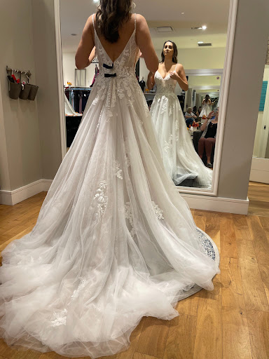 Wedding Store «Boulevard Bride», reviews and photos, 300 Lake St Louis Blvd, Lake St Louis, MO 63367, USA