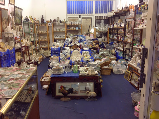 Sites buying and selling antiques Bournemouth