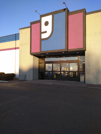 Thrift Store «Eau Claire Goodwill Retail Store & Training Center», reviews and photos