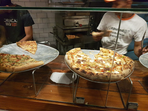 Pizza Caracas