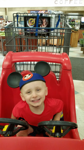 Supermarket «Big Y», reviews and photos, 1 E Silver St, Westfield, MA 01085, USA