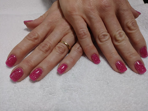 Beauty Salon «Karisma Full Service Beauty Salon», reviews and photos, 1096 Commercial Way, Spring Hill, FL 34606, USA