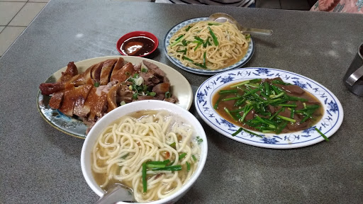 新竹縣湖口鄉美食 新竹鴨肉麵中山店 網友評價 菜單 推薦餐點 食記 外送優惠 飢餓黑熊app