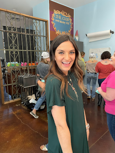 Beauty Salon «DV8 The Salon», reviews and photos, 909 S Main St, Grapevine, TX 76051, USA