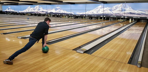 Bowling Alley «Emerald Lanes», reviews and photos, 140 Oakway Rd, Eugene, OR 97401, USA