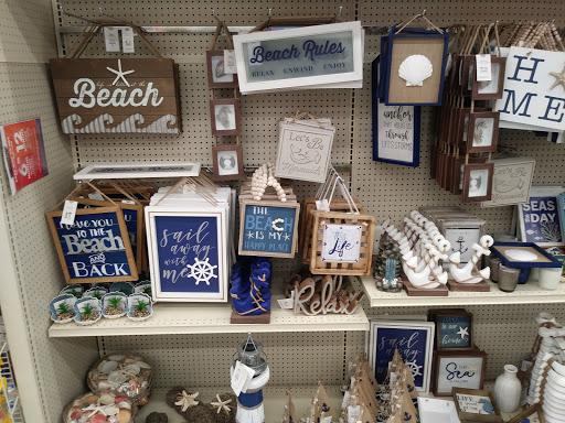 Discount Store «Big Lots», reviews and photos, 32 Malphrus Rd Suite 111, Bluffton, SC 29910, USA