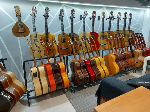 Imagen del negocio Escuela de Guitarra Flamenca A Compás en Albacete, Albacete