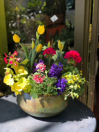 Florist «Goose Hollow Flowers», reviews and photos, 1219 SW 19th Ave, Portland, OR 97205, USA