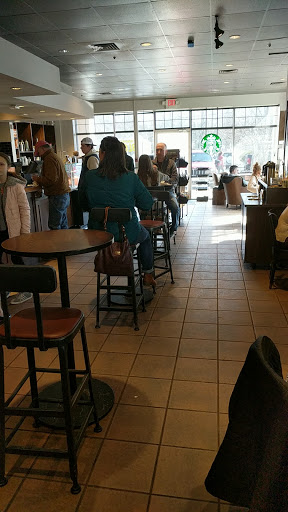 Coffee Shop «Starbucks», reviews and photos, 613 Boston Post Rd, Madison, CT 06443, USA