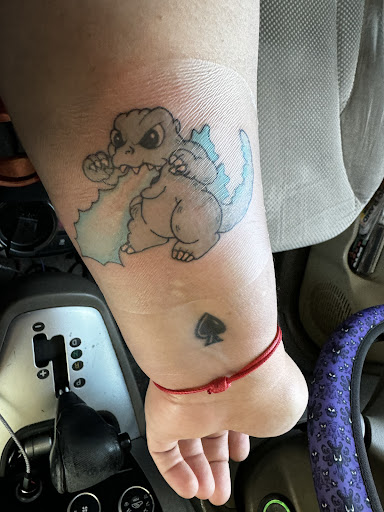 Explore sweet pea tattoo ideas, creative tattoo ideas in Glendale, available at Inkenstein Tattoo Company