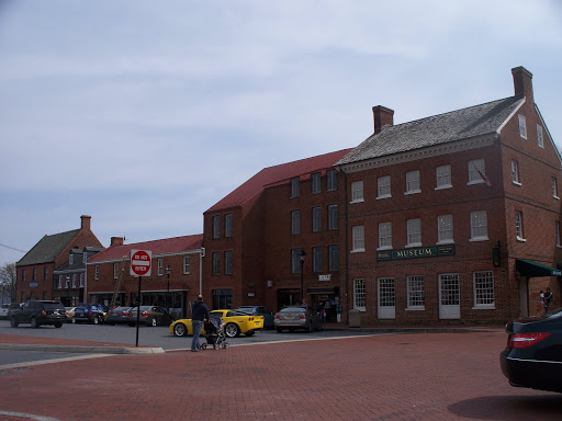 Wine Store «Mills Fine Wine & Spirits», reviews and photos, 87 Main St, Annapolis, MD 21401, USA