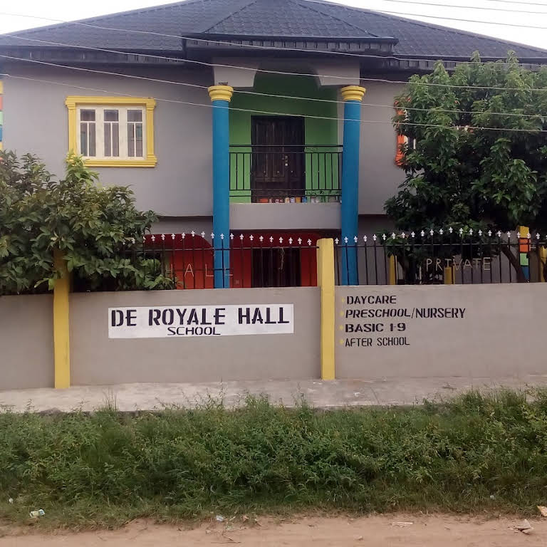 DeRoyale Hall Schools