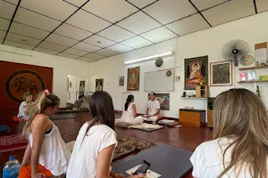 Centro de Yoga -Shankara Padma image