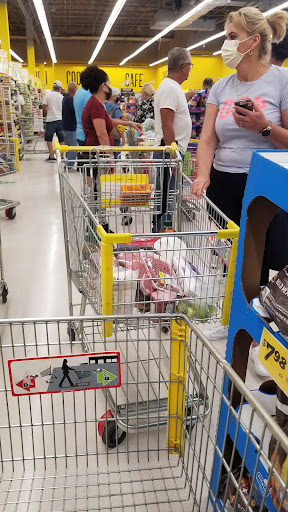 Grocery Store «Fresco y Más», reviews and photos, 1630 W 49th St, Hialeah, FL 33012, USA