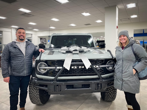 Car Dealer «Hines Park Ford», reviews and photos, 56558 Pontiac Trail, New Hudson, MI 48165, USA