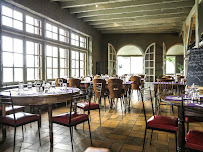 Atmosphère du Restaurant Auberge Monnet à La Roche-de-Glun - n°15