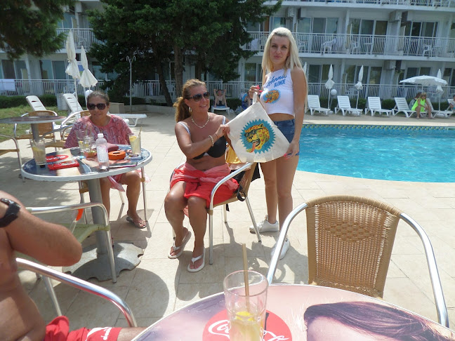 Pool and beach bar "Kaliopa" - Варна