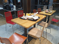 Atmosphère du Restauration rapide Burger King à Les Petites-Loges - n°11